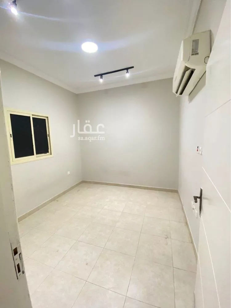 شقة للإيجار في شارع الفرعة, حي الياسمين, مدينة الرياض, منطقة الرياض صورة 2
