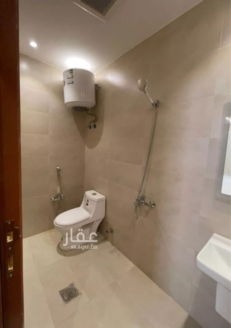 شقة للإيجار في شارع وادي الزرقاء, حي الوادي, مدينة الرياض, منطقة الرياض صورة 3