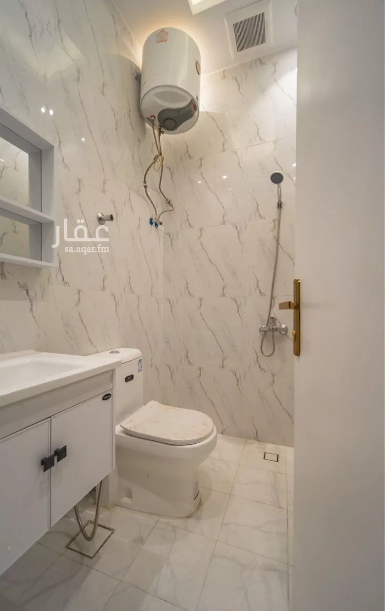 شقة للإيجار في شارع الاميرة سارة بنت احمد السديري, حي الضباط, مدينة الرياض, منطقة الرياض صورة 4