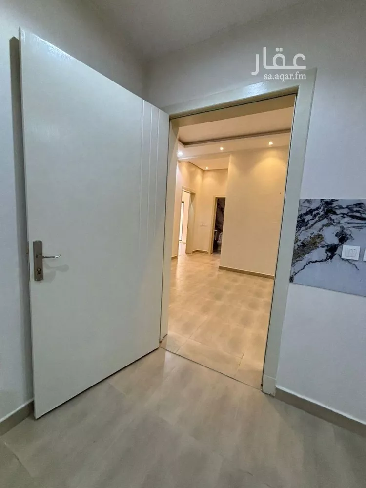 شقة للإيجار في شارع الجميل ابن حاتم, حي ظهرة لبن, مدينة الرياض, منطقة الرياض صورة 4
