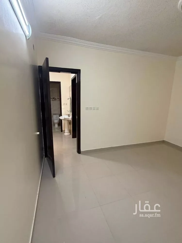 شقة للإيجار في شارع خالد بن زهير الهذلي, حي بدر, مدينة الرياض, منطقة الرياض صورة 5