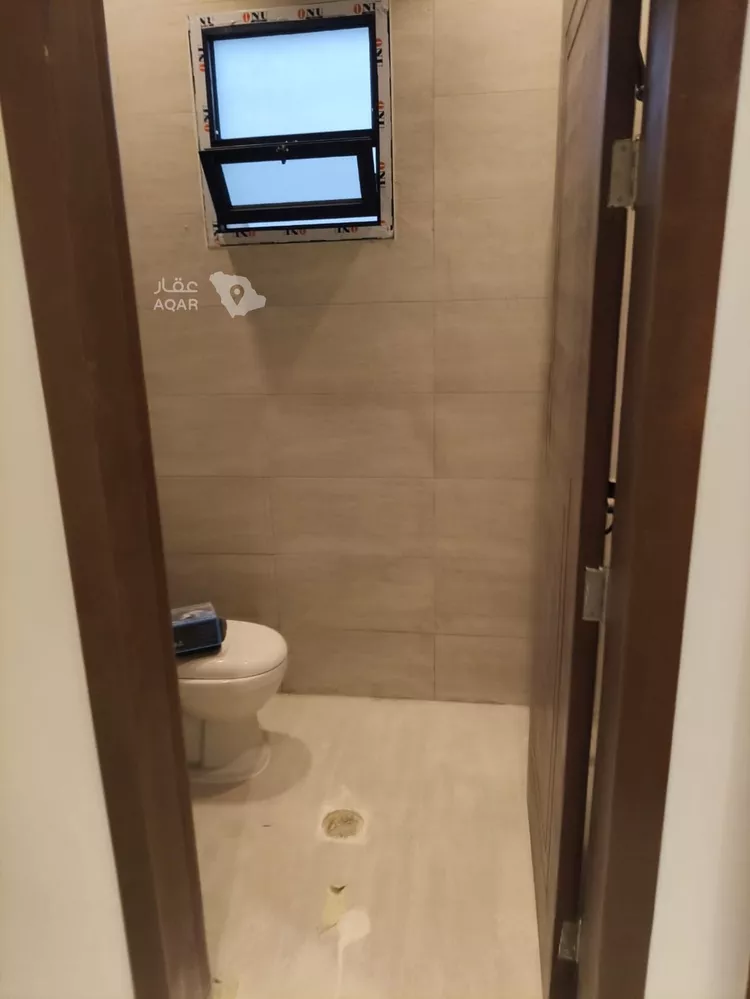 دور للإيجار في شارع خالد بن زهير الهذلي, حي بدر, مدينة الرياض, منطقة الرياض 15