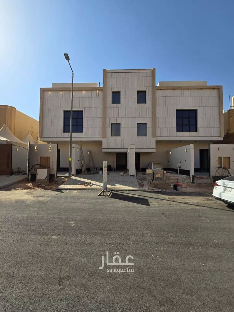 دور للبيع في شارع فهد المارك, حي الرمال, مدينة الرياض, منطقة الرياض