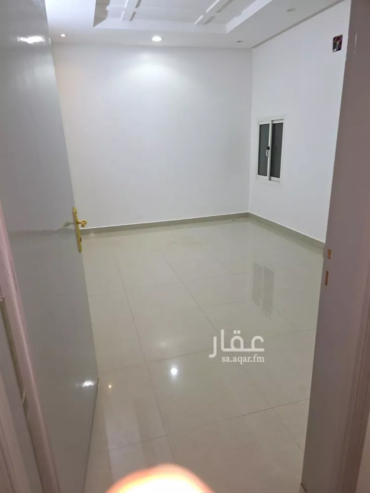 شقة للإيجار في شارع الجميل ابن حاتم, حي ظهرة لبن, مدينة الرياض, منطقة الرياض صورة 4