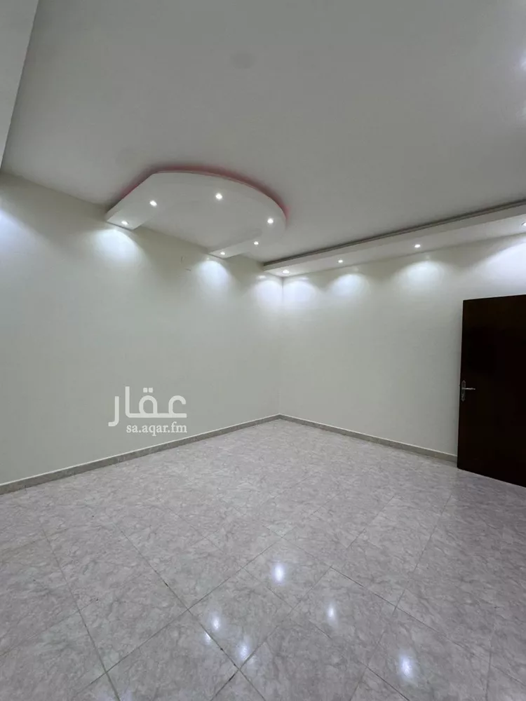 شقة للإيجار في شارع المغزل, حي ظهرة لبن, مدينة الرياض, منطقة الرياض
