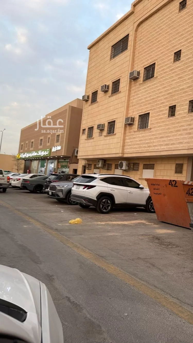 شقة للإيجار في شارع الجميل ابن حاتم, حي ظهرة لبن, مدينة الرياض, منطقة الرياض
