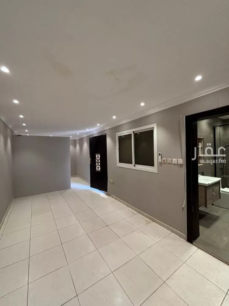 فيلا للبيع في شارع الرحالة, حي التعاون, مدينة الرياض, منطقة الرياض صورة 4