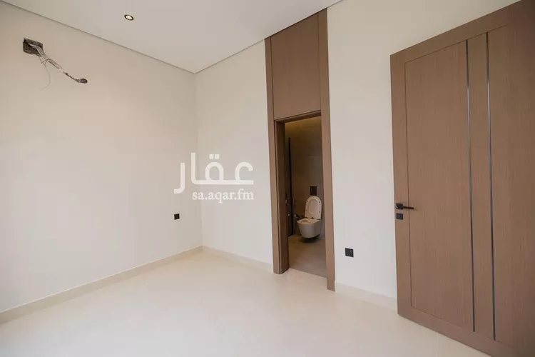 فيلا للبيع في شارع 30 ظهرة لبن, حي ظهرة لبن, مدينة الرياض, منطقة الرياض 6