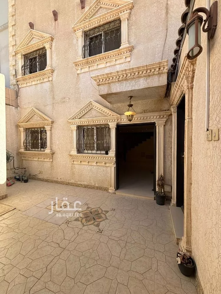 فيلا للبيع في شارع الرحالة, حي التعاون, مدينة الرياض, منطقة الرياض صورة 3