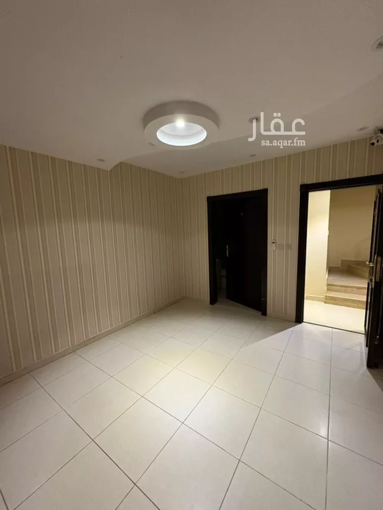 فيلا للبيع في شارع الرحالة, حي التعاون, مدينة الرياض, منطقة الرياض صورة 2