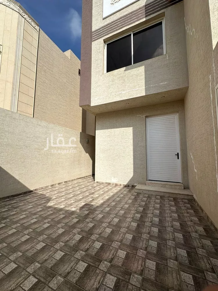 فيلا للبيع في شارع أبي نزار الصنعاني اليمني, حي العارض, مدينة الرياض, منطقة الرياض صورة 2