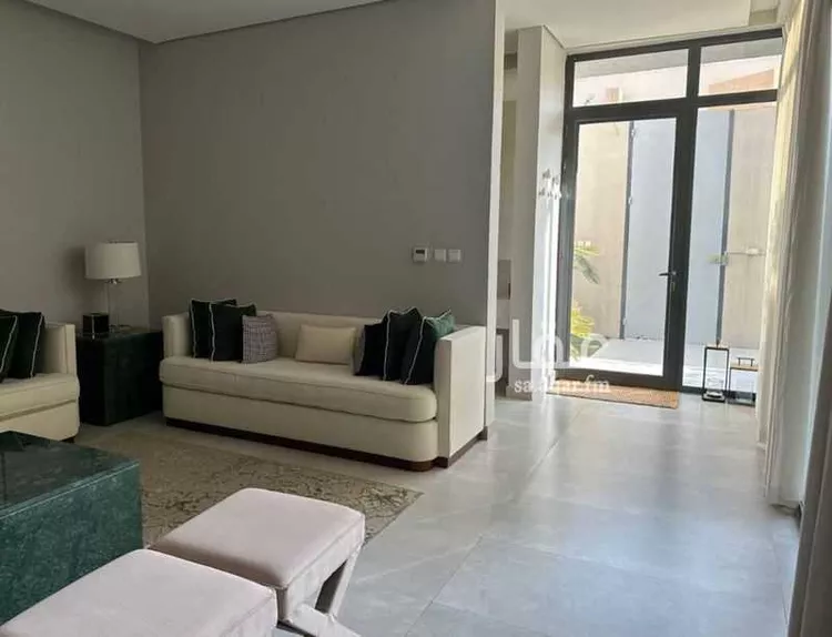 فيلا للبيع في شارع أمين الدين القسطلاني, حي العارض, مدينة الرياض, منطقة الرياض صورة 3