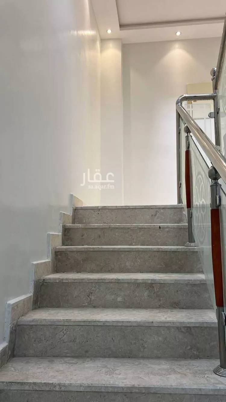 فيلا للإيجار في شارع محمد بن المعلي, حي الرمال, مدينة الرياض, منطقة الرياض صورة 4