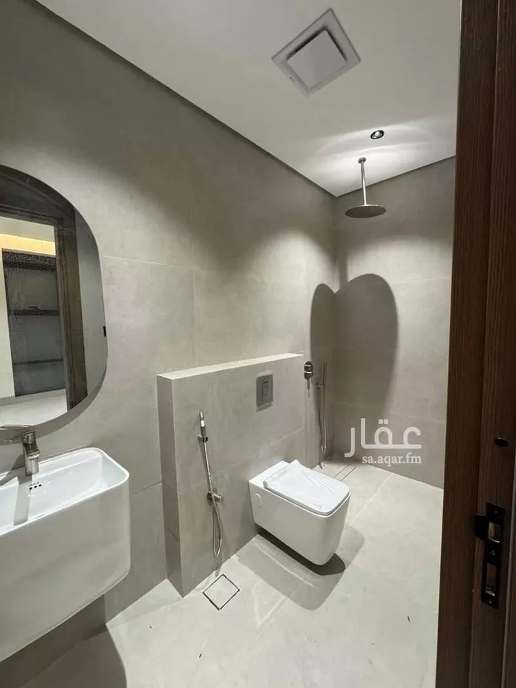 فيلا للبيع في شارع أبي عروة, حي المهدية, مدينة الرياض, منطقة الرياض صورة 5