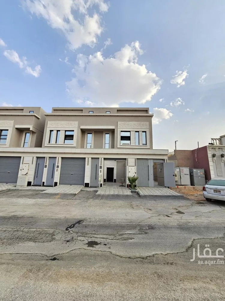 دور للبيع في شارع علاء الدين القرشي, حي العوالي, مدينة الرياض, منطقة الرياض