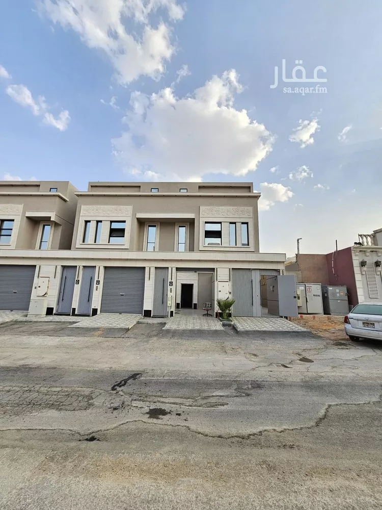 دور للبيع في شارع علاء الدين القرشي, حي العوالي, مدينة الرياض, منطقة الرياض