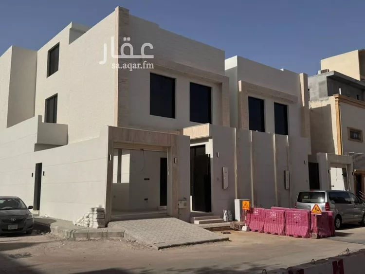 فيلا للبيع في شارع محمد السنوسي, حي العريجاء الغربي, مدينة الرياض, منطقة الرياض