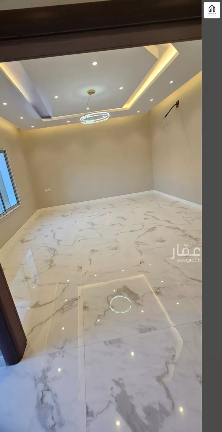 فيلا للبيع في شارع حسن الطاهر, حي غرناطة, مدينة الرياض, منطقة الرياض صورة 4