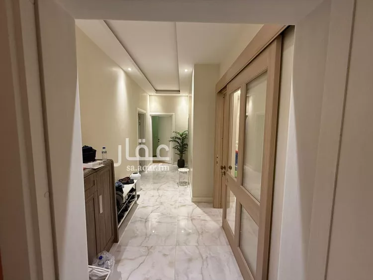 دور للبيع في شارع العرقين, حي الربيع, مدينة الرياض, منطقة الرياض صورة 2