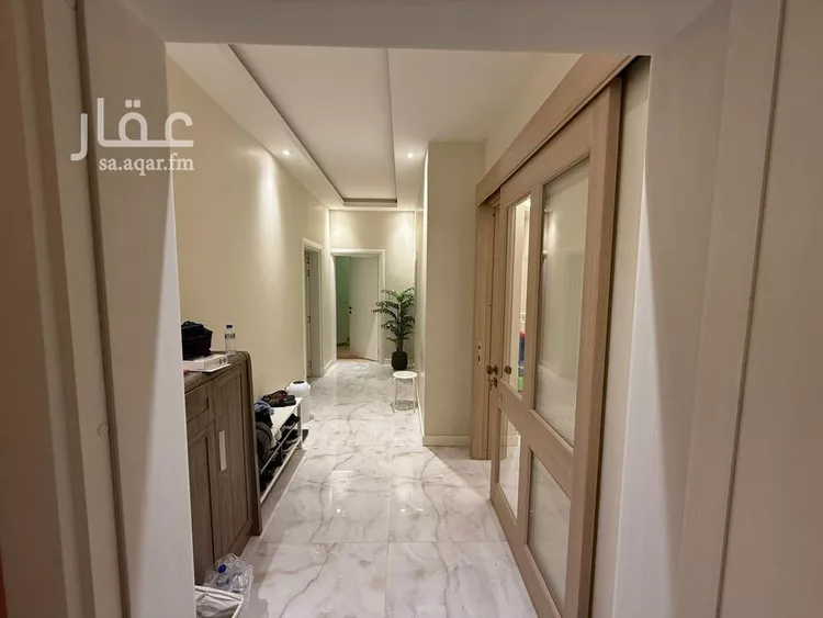 دور للبيع في شارع العرقين, حي الربيع, مدينة الرياض, منطقة الرياض صورة 5