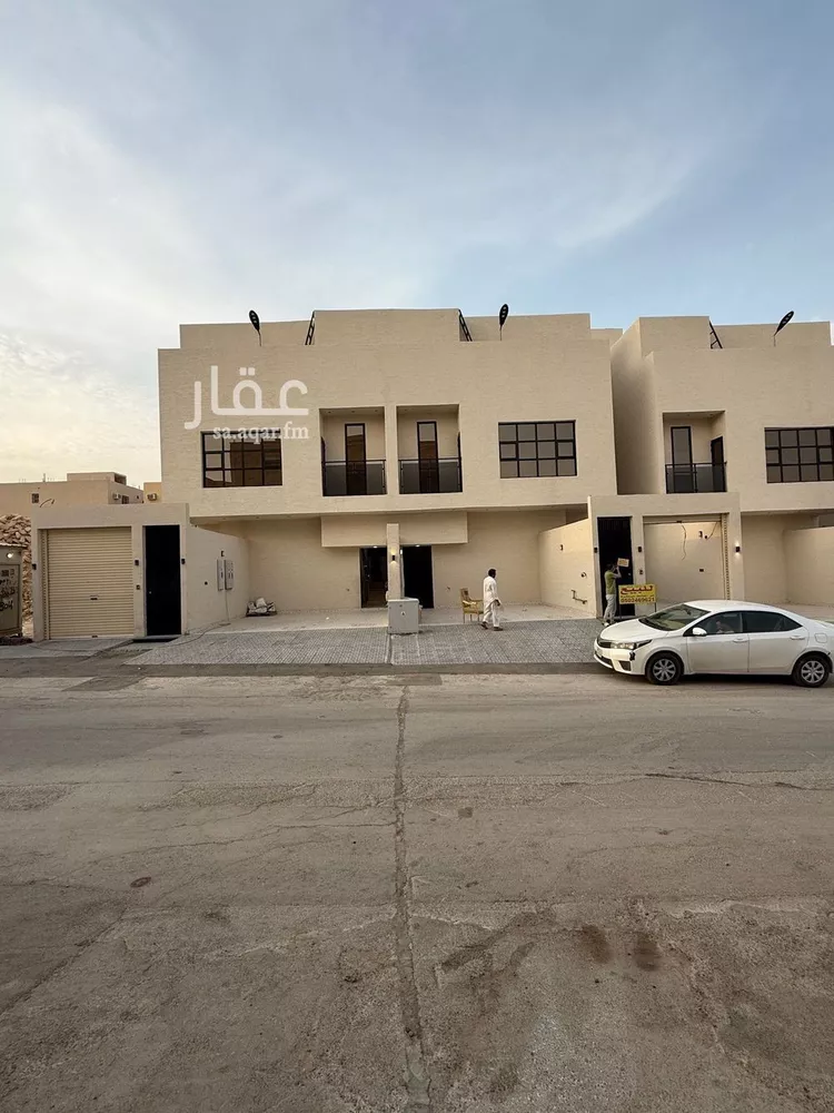 دور للبيع في شارع أبي بكر بن الإسماعيلي, حي طويق, مدينة الرياض, منطقة الرياض