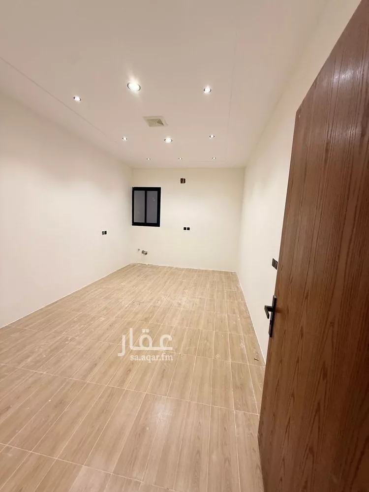 دور للبيع في شارع الظهير علي بن محمود, حي طويق, مدينة الرياض, منطقة الرياض صورة 4