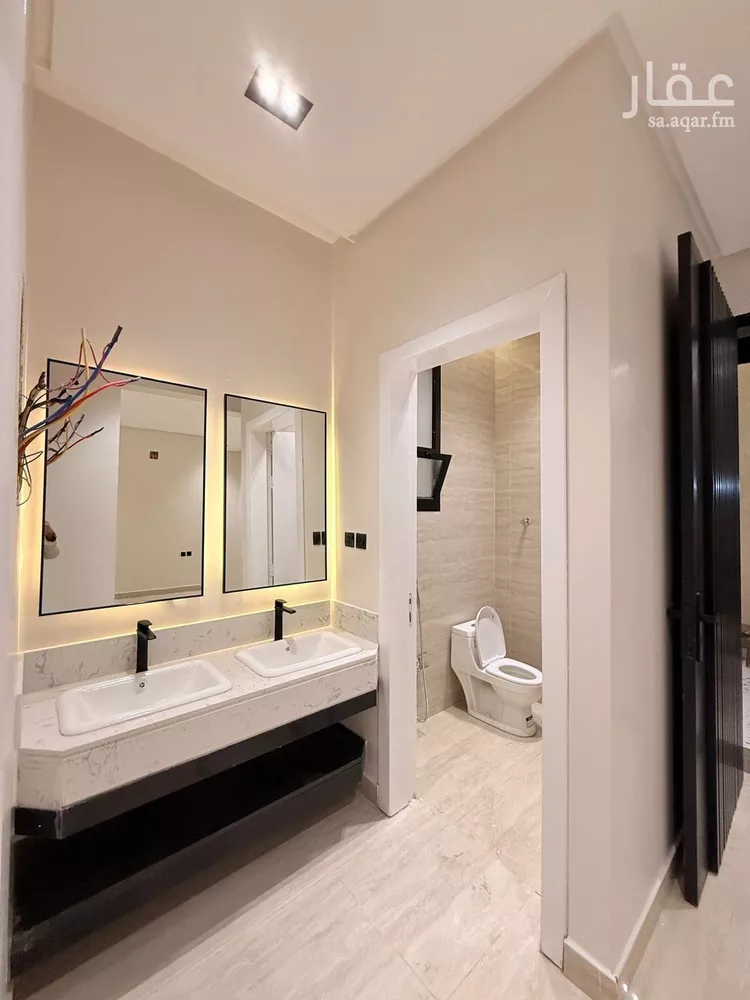 فيلا للبيع في شارع العنادية, حي العريجاء الغربي, مدينة الرياض, منطقة الرياض صورة 5