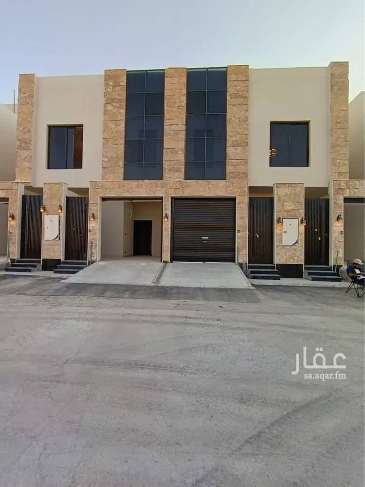 دور للبيع في شارع وادي ارثد, حي عكاظ, مدينة الرياض, منطقة الرياض