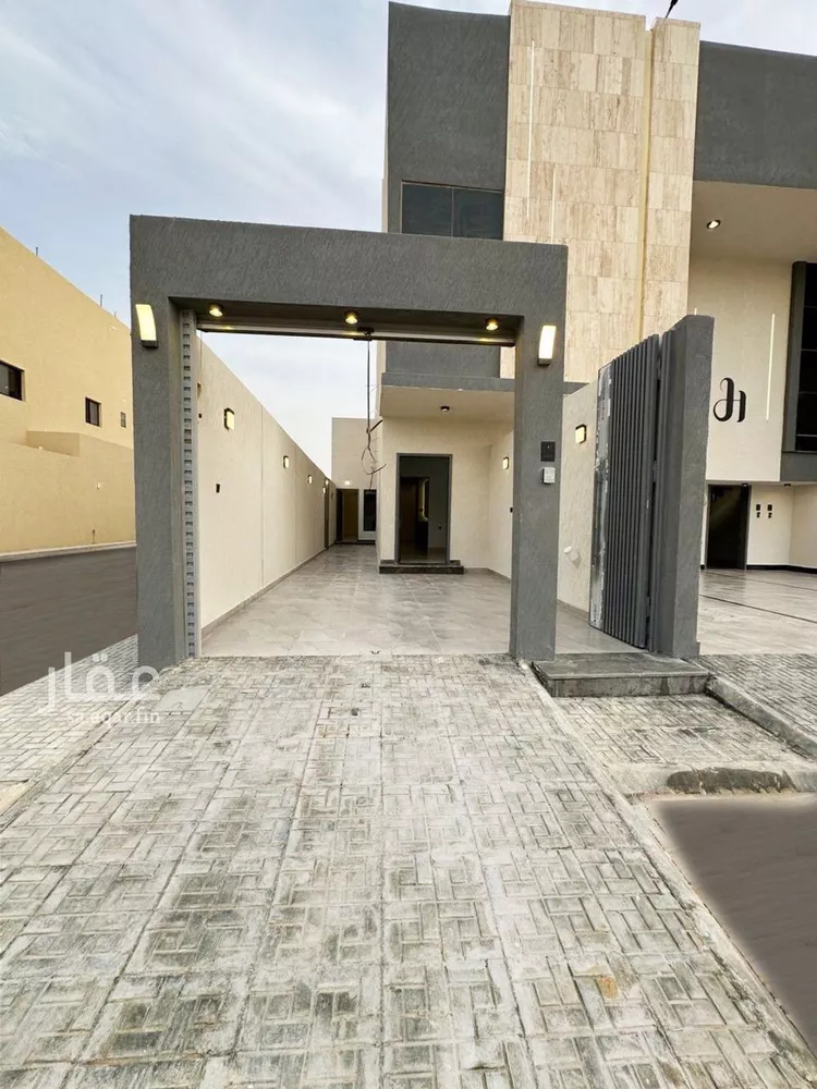 Floor for Sale in Riyadh Tuwaiq