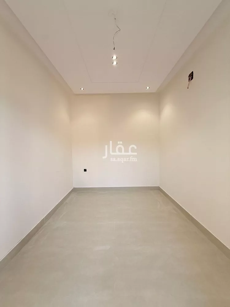 فيلا للبيع في شارع فضل الله بن عبدالله الطبري, حي طويق, مدينة الرياض, منطقة الرياض 15