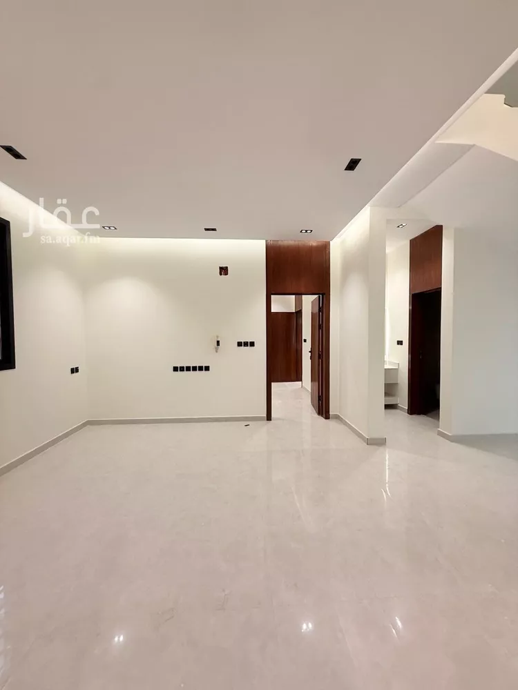 دور للبيع في شارع ابن رشيد الفهري, حي العوالي, مدينة الرياض, منطقة الرياض 6