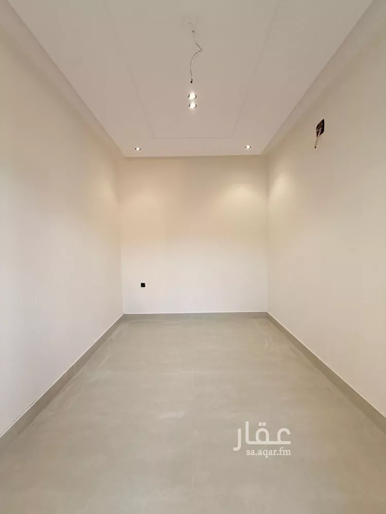 فيلا للبيع في شارع فضل الله بن عبدالله الطبري, حي طويق, مدينة الرياض, منطقة الرياض 20