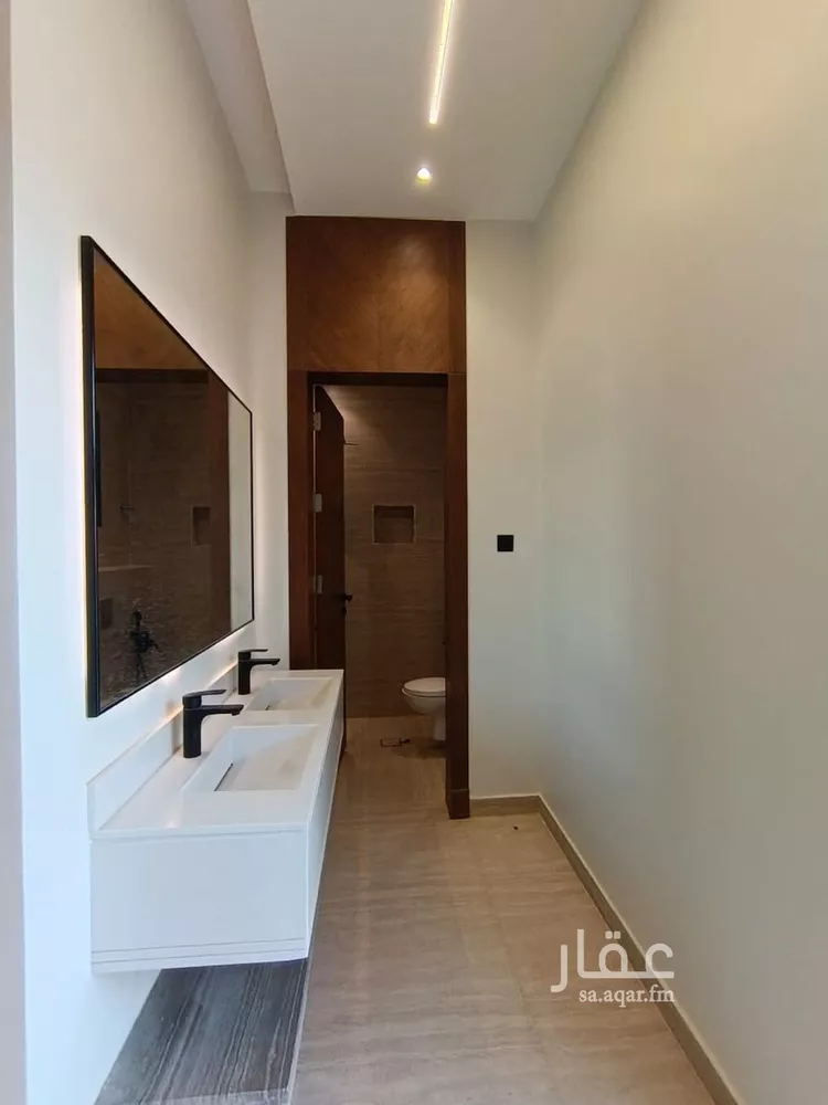 دور للبيع في شارع أحمد شطا, حي العوالي, مدينة الرياض, منطقة الرياض صورة 5