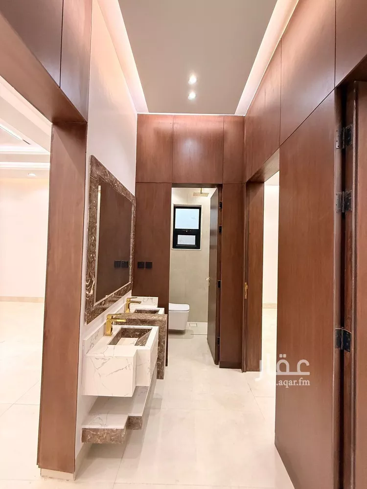 دور للبيع في شارع يحيى الأزدي, حي العوالي, مدينة الرياض, منطقة الرياض 10