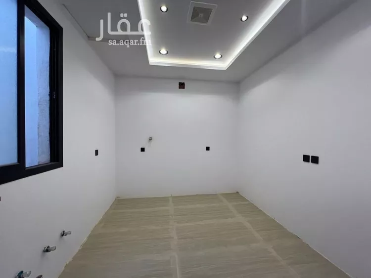 دور للبيع في شارع ابن سبرة, حي العوالي, مدينة الرياض, منطقة الرياض صورة 4