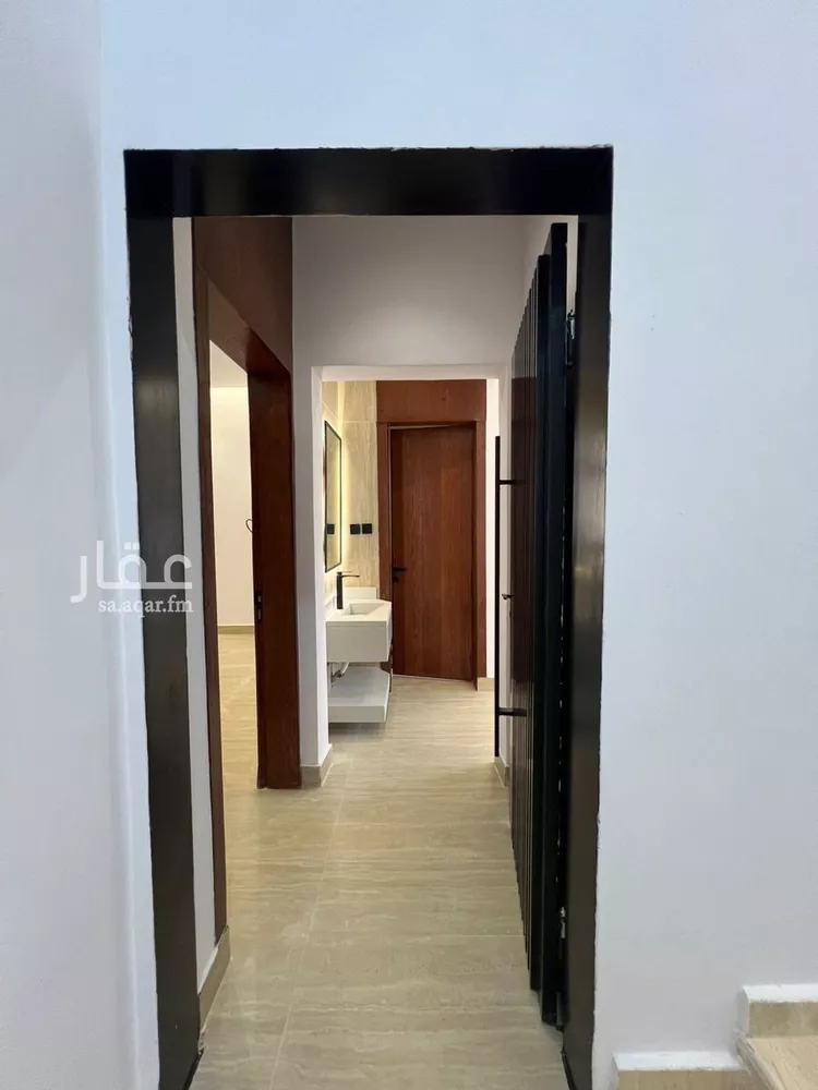 دور للبيع في شارع ابن سبرة, حي العوالي, مدينة الرياض, منطقة الرياض 12