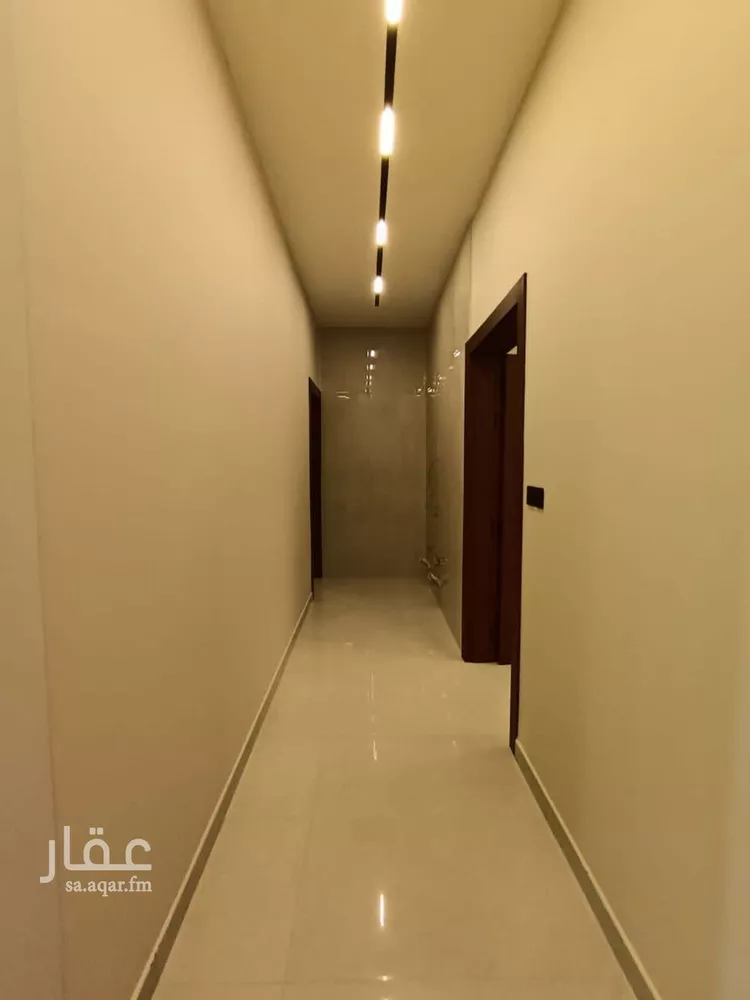 فيلا للبيع في شارع مرزوقي الجاوه, حي العوالي, مدينة الرياض, منطقة الرياض صورة 2