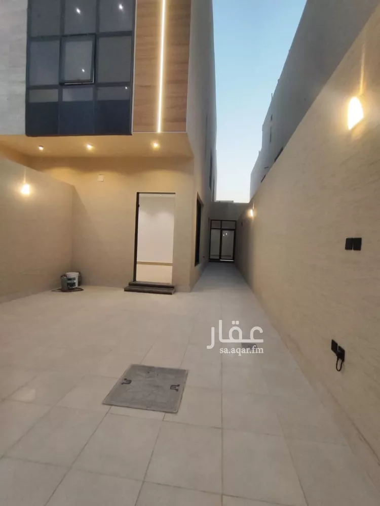دور للبيع في شارع يحيى الأزدي, حي العوالي, مدينة الرياض, منطقة الرياض صورة 3