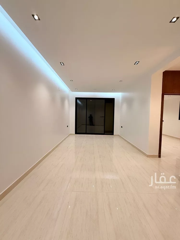 فيلا للبيع في شارع ابن النور, حي طويق, مدينة الرياض, منطقة الرياض 10