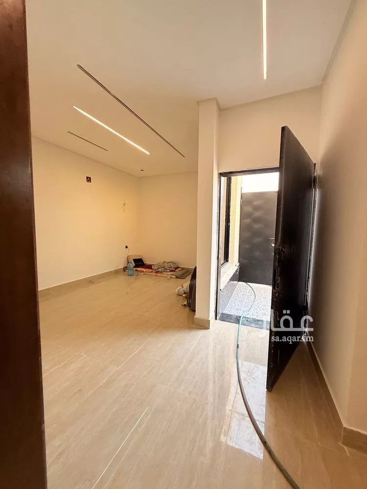 فيلا للبيع في شارع فاطمة الزبيرية, حي طويق, مدينة الرياض, منطقة الرياض صورة 5