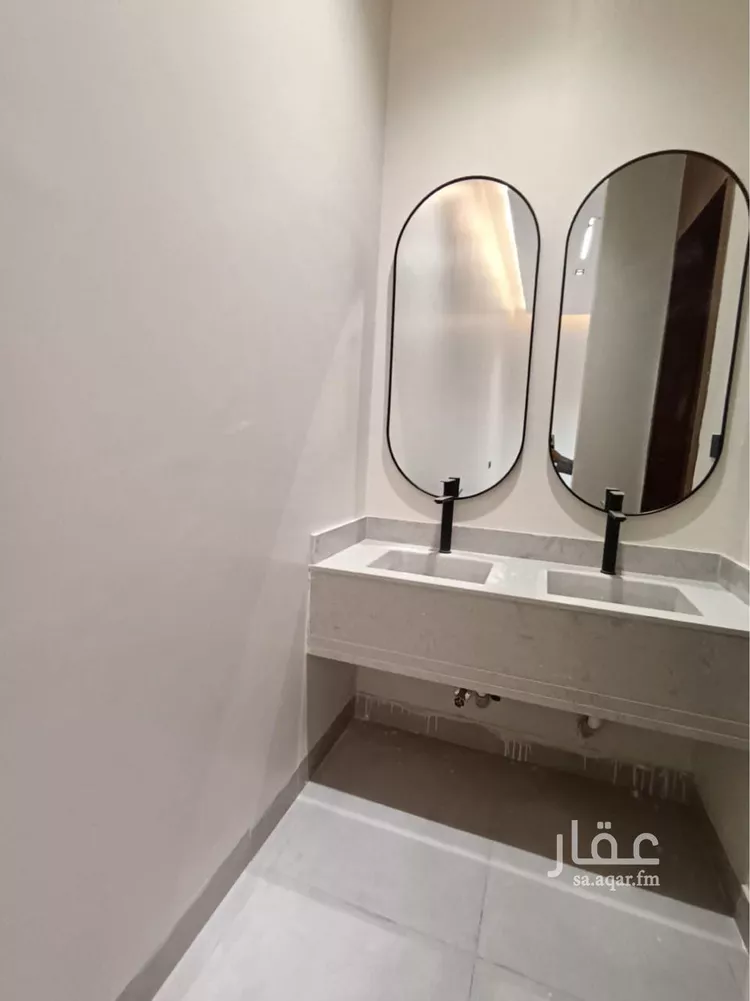 دور للبيع في شارع وادي ارثد, حي عكاظ, مدينة الرياض, منطقة الرياض صورة 5