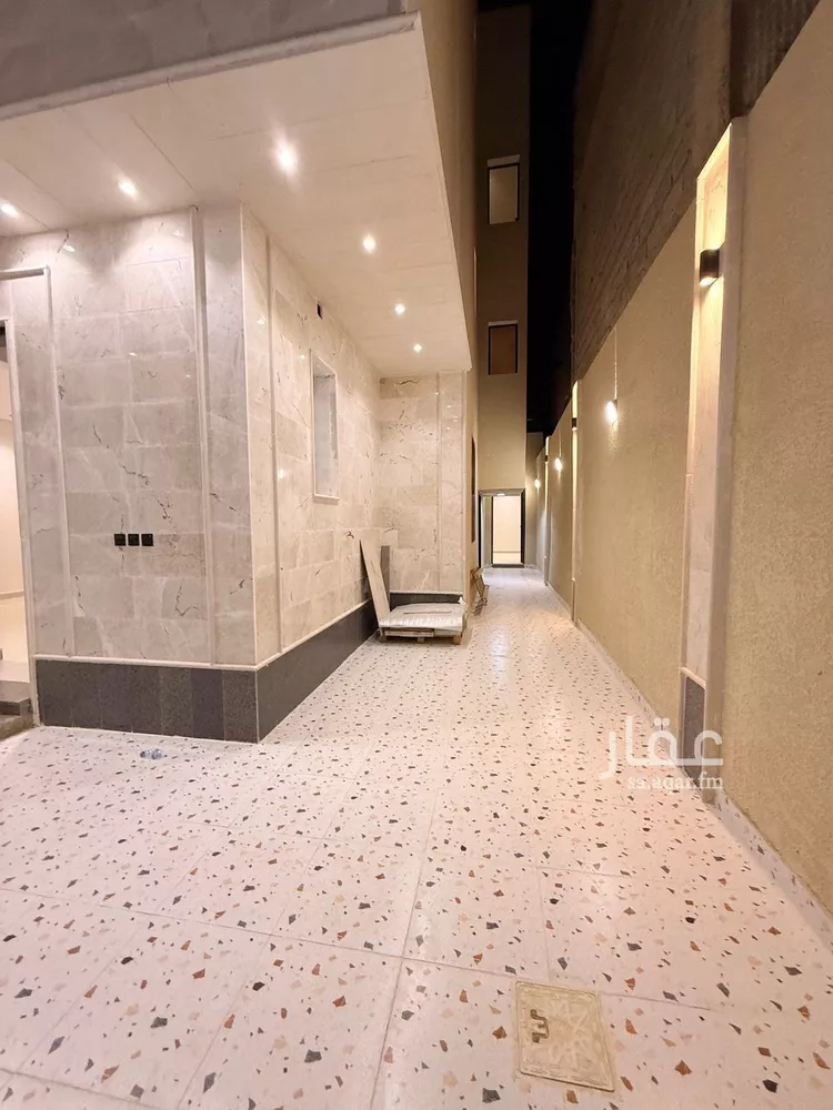 فيلا للبيع في شارع العنادية, حي العريجاء الغربي, مدينة الرياض, منطقة الرياض صورة 3