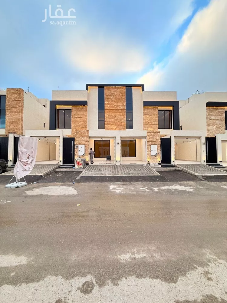 فيلا للبيع في شارع ابي المكارم بن مفرج, حي عكاظ, مدينة الرياض, منطقة الرياض صورة 2