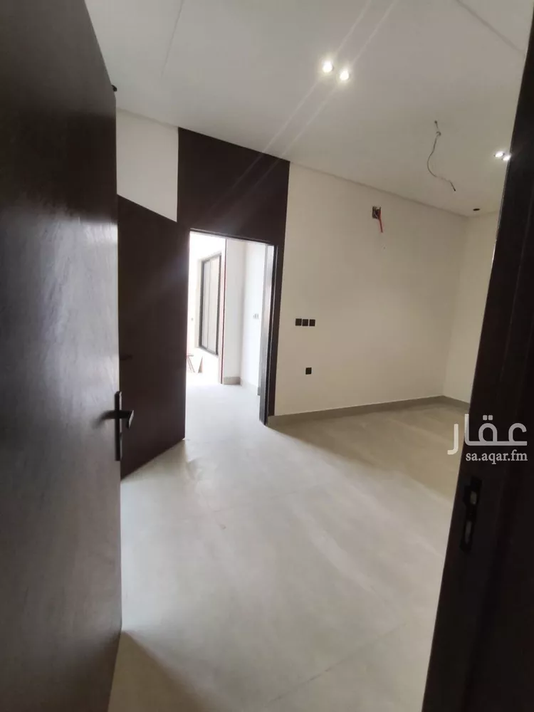 فيلا للبيع في شارع إسماعيل الوثابي, حي طويق, مدينة الرياض, منطقة الرياض صورة 3