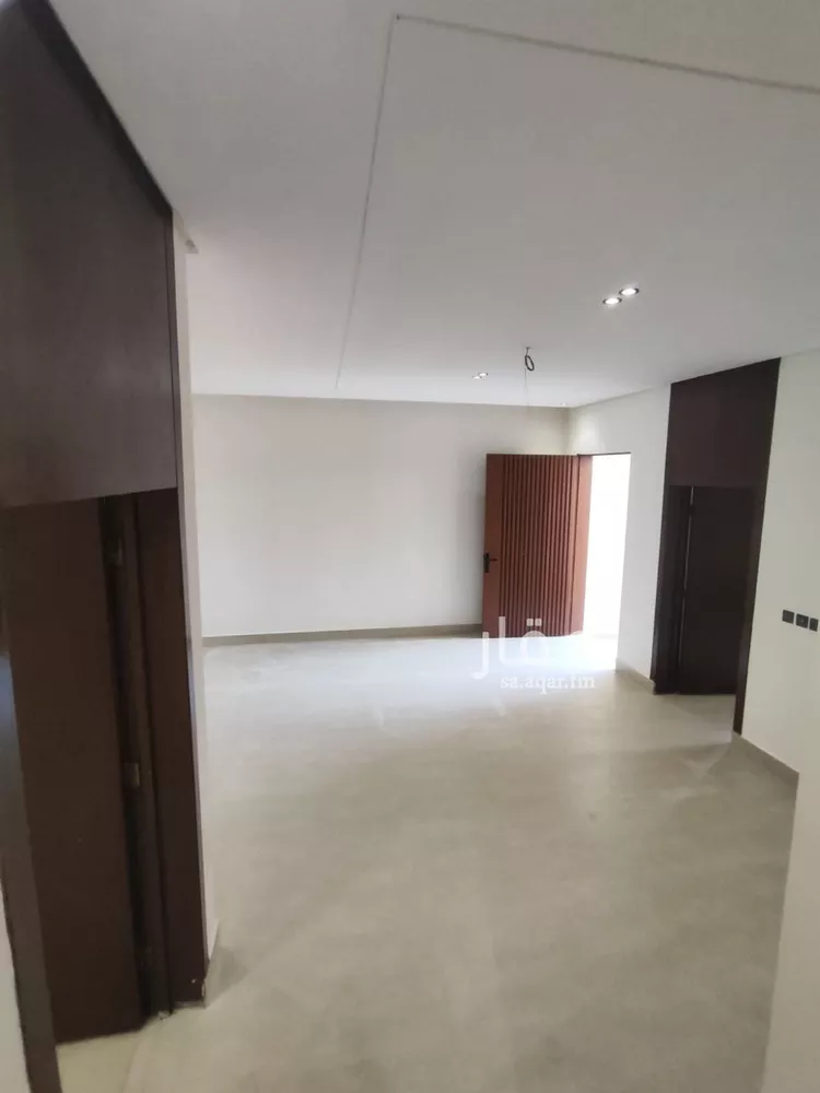 Villa for Sale in Riyadh Tuwaiq 12