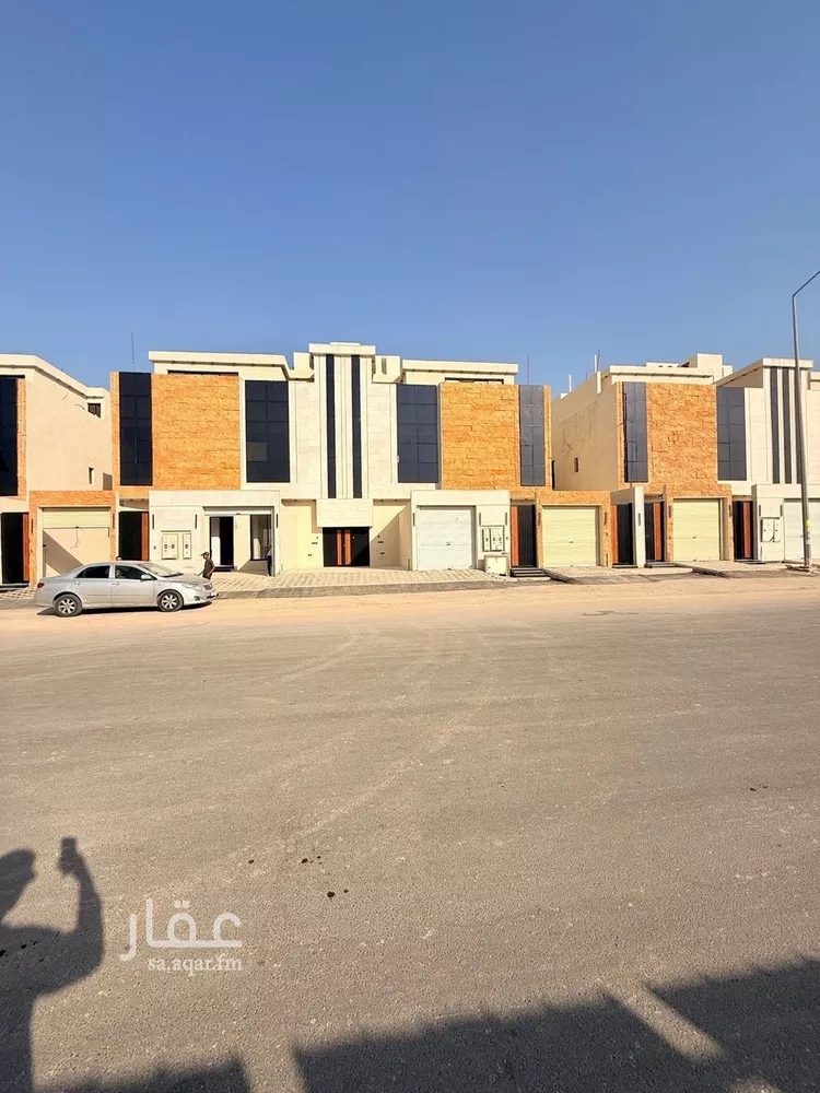 فيلا للبيع في شارع الفل, حي عكاظ, مدينة الرياض, منطقة الرياض صورة 2