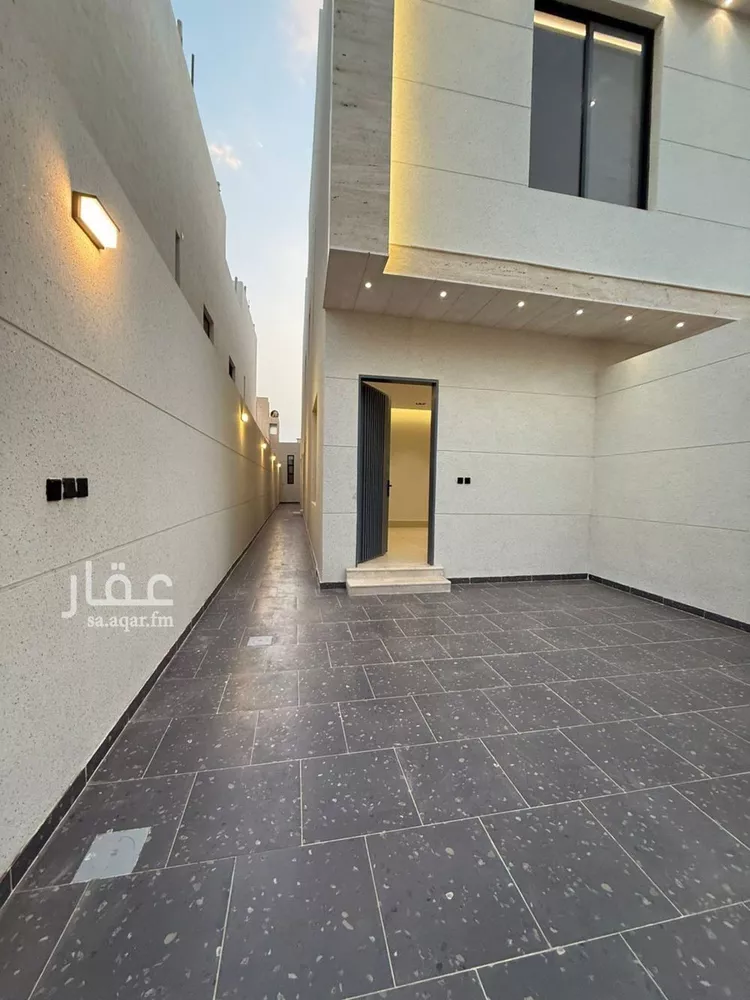 دور للبيع في شارع عبدالله القرعاوي, حي طويق, مدينة الرياض, منطقة الرياض صورة 4
