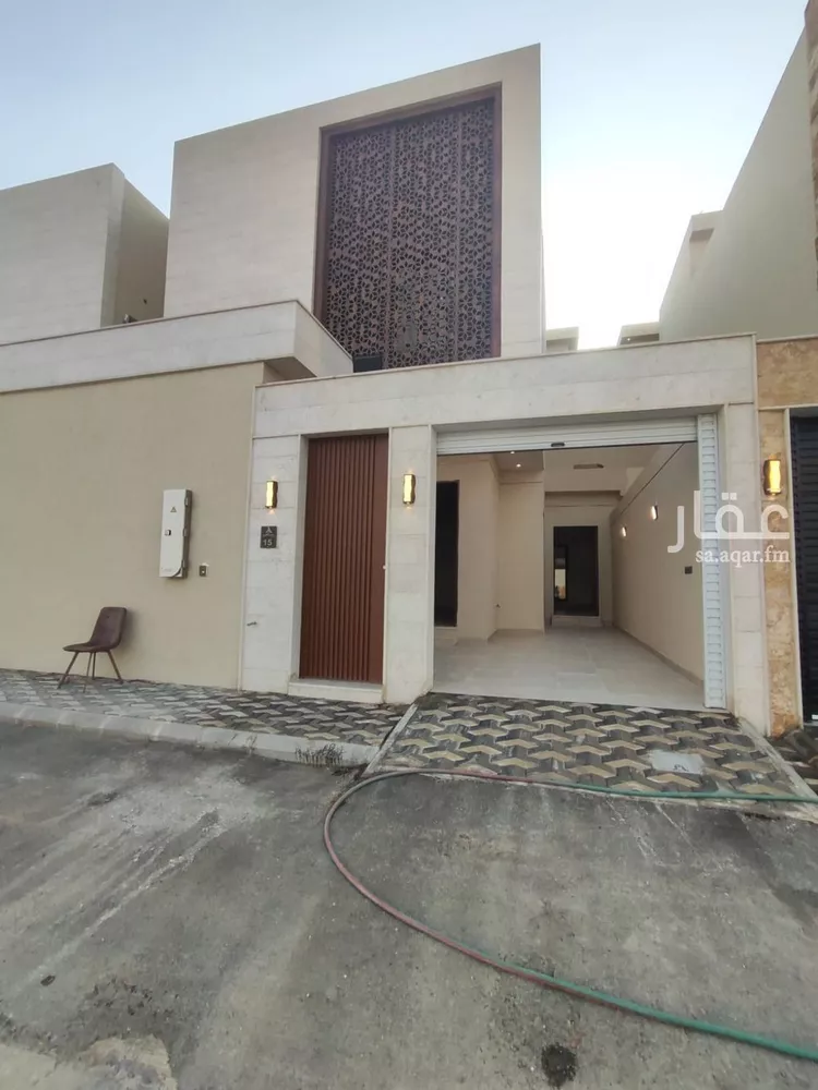 Villa for Sale in Riyadh Tuwaiq