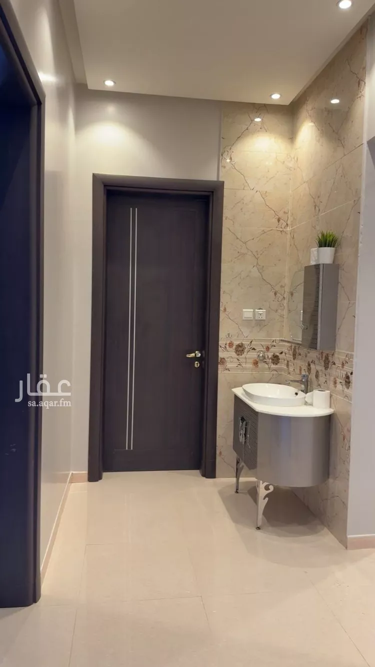Floor for Rent in Riyadh Al Olaya