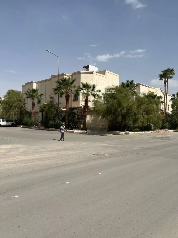 فيلا للإيجار في شارع الدوادمي, حي مغرزات, مدينة الرياض, منطقة الرياض